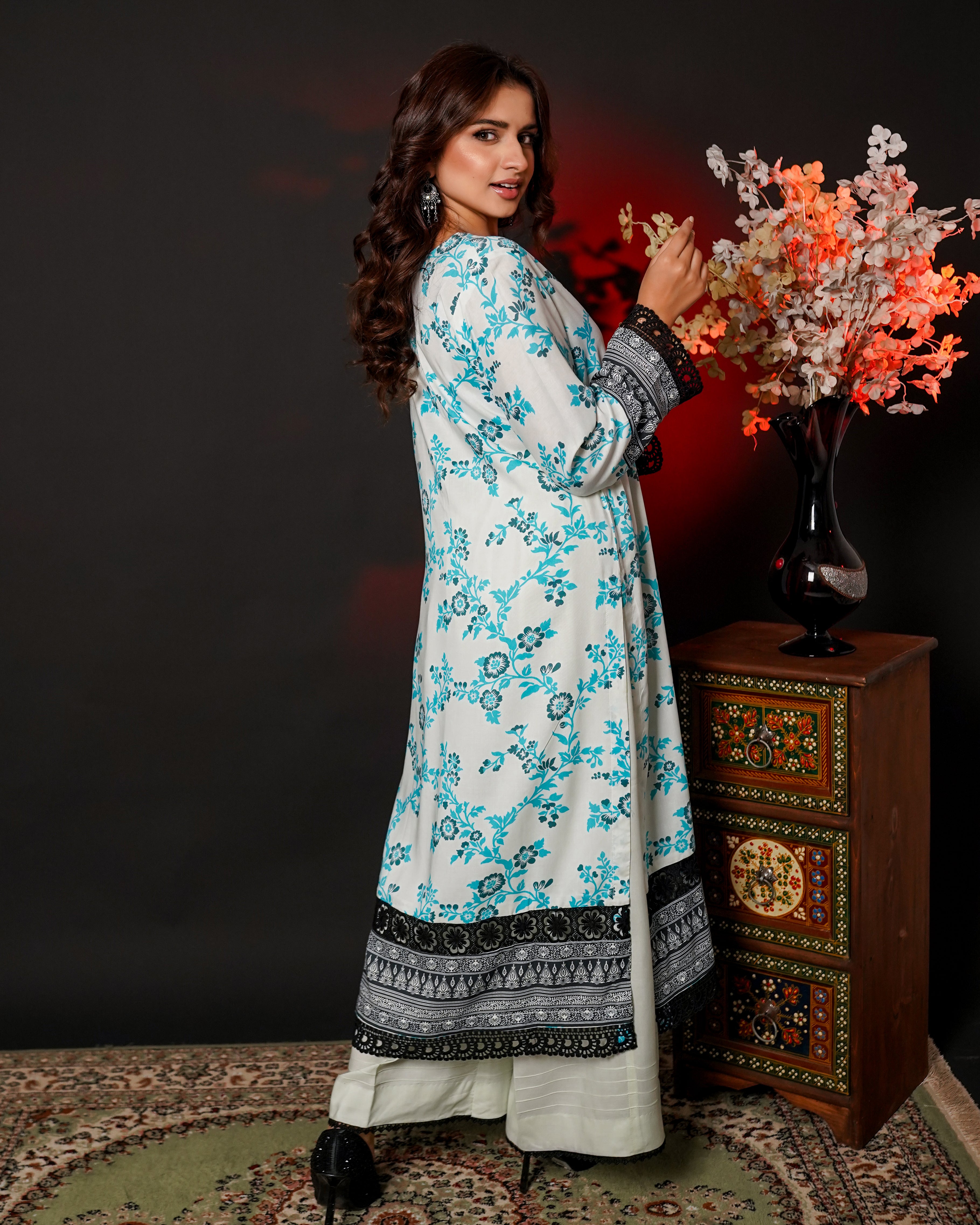 3 Piece Unstitched Linen Suit