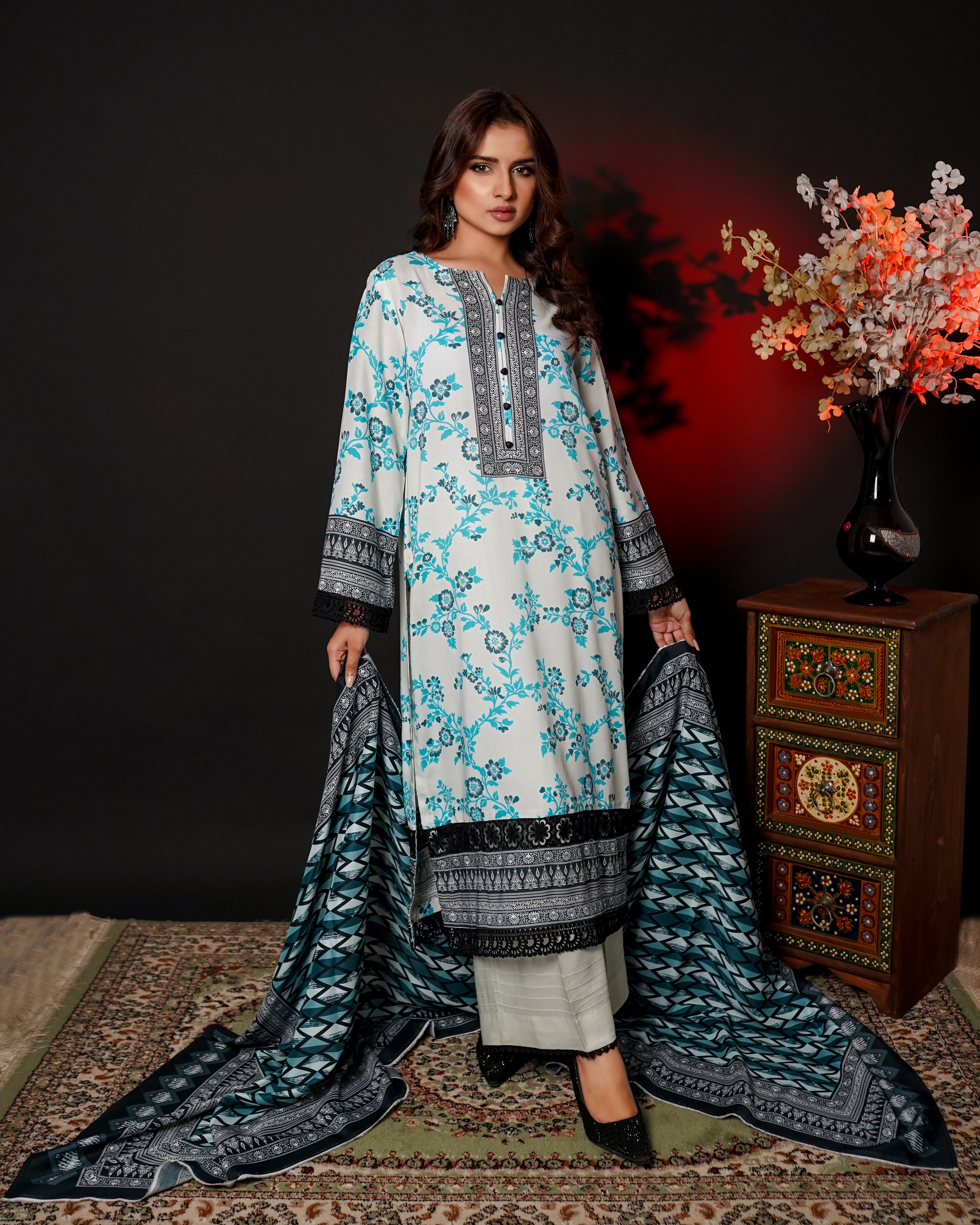 3 Piece Unstitched Linen Suit