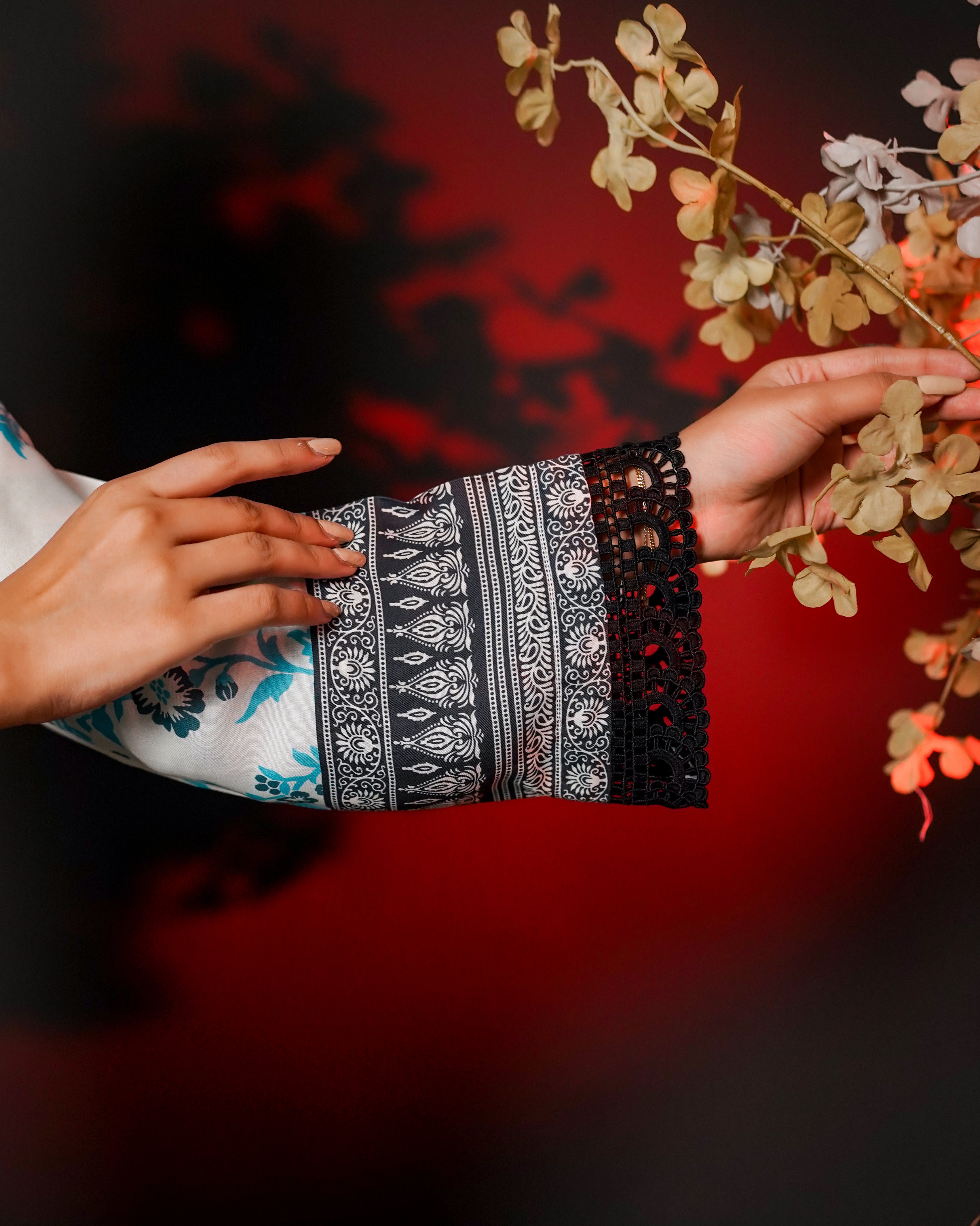 3 Piece Unstitched Linen Suit