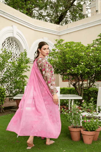 Cocoa Bloom – Premium Printed Lawn 3 Piece Suit