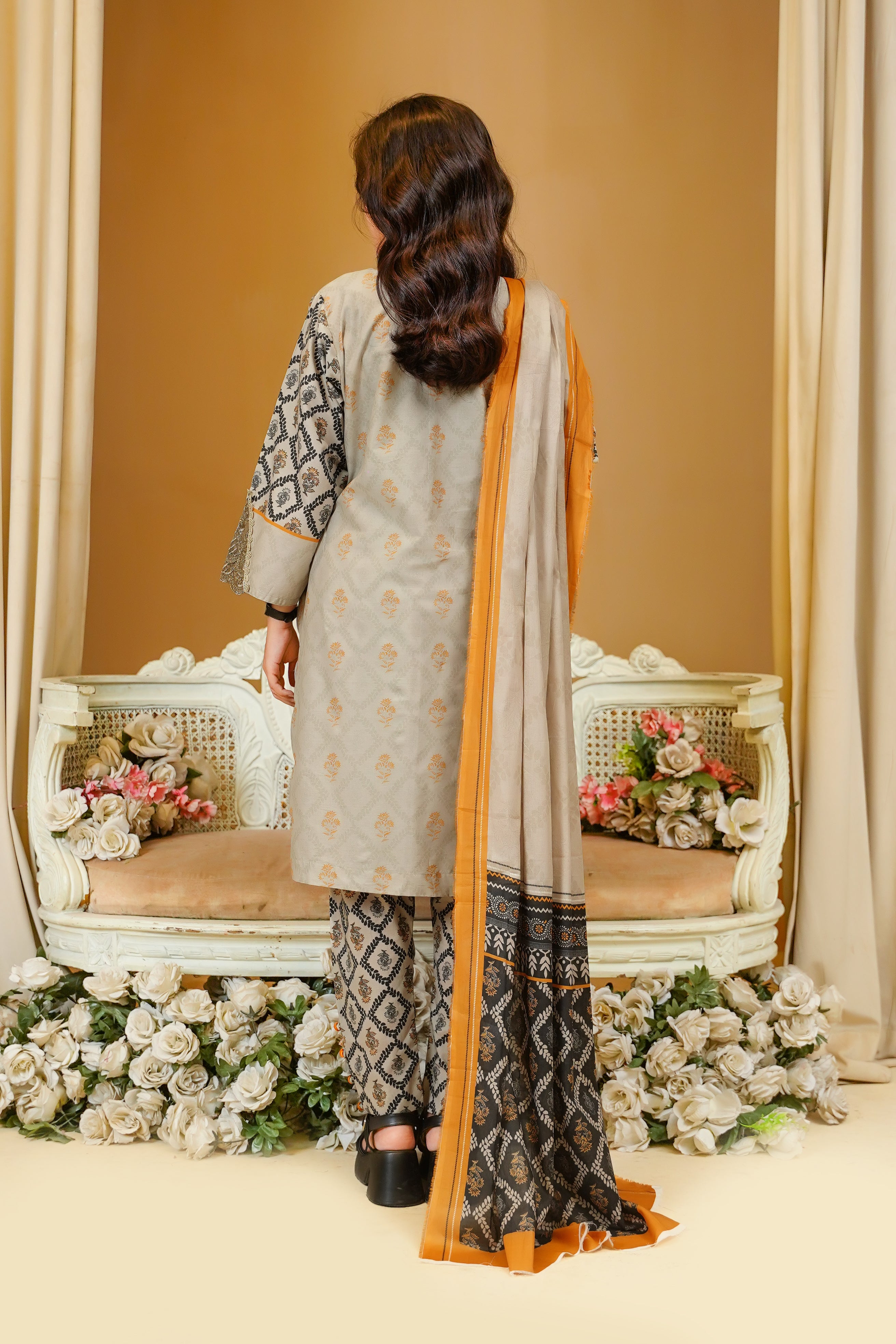 3 Piece Unstitched
